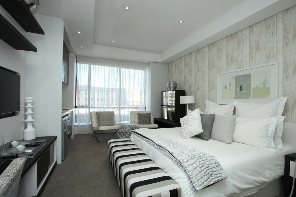 Luxury @ Sandton Skye Johannesburg Exteriör bild